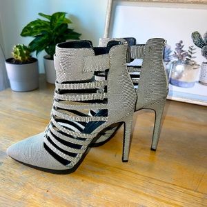 Jessica Simpson Heels